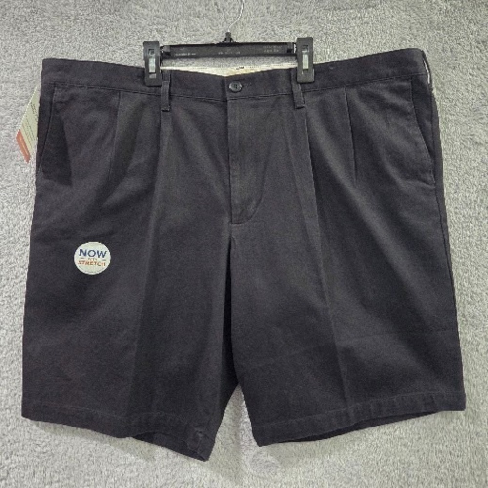 Dockers The Perfect Short Black Men's 44 Classic Fit Pleated Front Pockets NWT